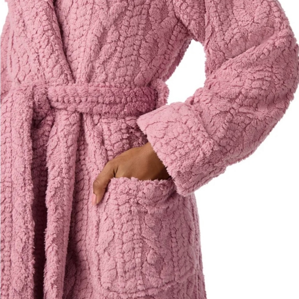 Room Service Cozy Wrap Cable Knot Robe Luxurious Pink M NWT Pockets Loungewear - Picture 5 of 6